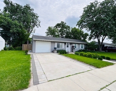 611 Nelson Avenue - Photo Thumbnail 3