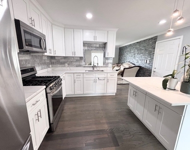 611 Nelson Avenue - Photo Thumbnail 11