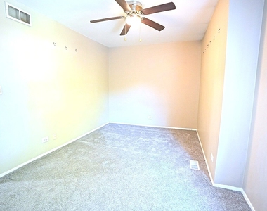 2684 Waterford Court - Photo Thumbnail 13