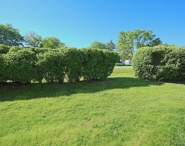 2684 Waterford Court - Photo Thumbnail 19