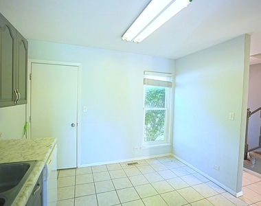2684 Waterford Court - Photo Thumbnail 10