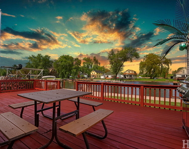 707 Kingston Boulevard - Photo Thumbnail 28