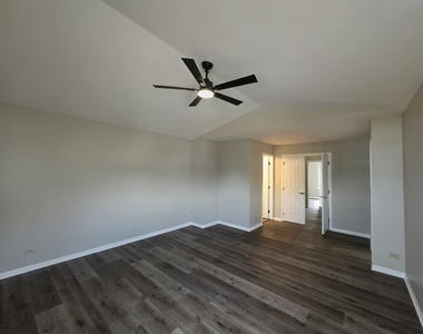 675 Fieldcrest Drive - Photo Thumbnail 19