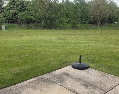 675 Fieldcrest Drive - Photo Thumbnail 28