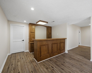 1215 Triple Crown Court - Photo Thumbnail 18