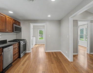 630 S Charlotte Street - Photo Thumbnail 13