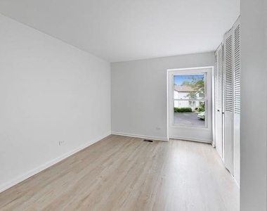 958 Inverrary Lane - Photo Thumbnail 7
