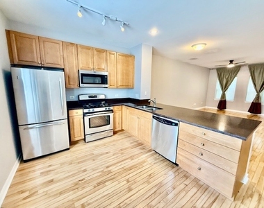 1138 W Washburne Avenue - Photo Thumbnail 4
