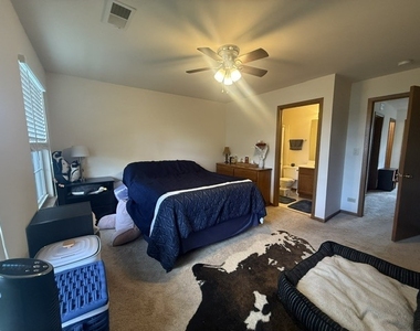 348 Fallbrook Court - Photo Thumbnail 14