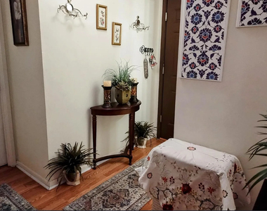 239 Gregory Street - Photo Thumbnail 2