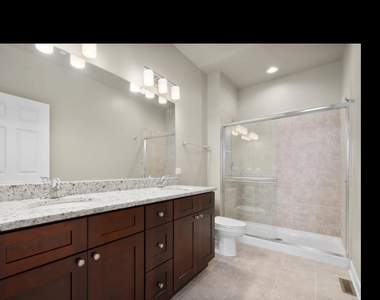 713 Verandah Drive - Photo Thumbnail 13