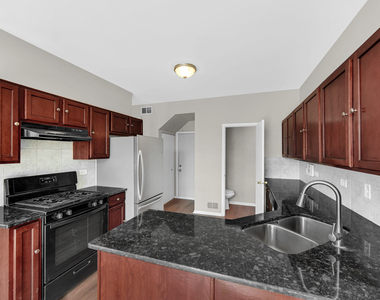 5005 Corning Court - Photo Thumbnail 7