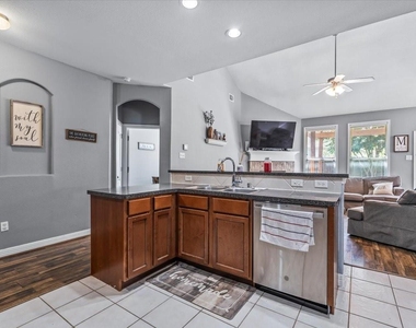 6803 Kotlan Court - Photo Thumbnail 27