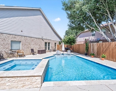 6803 Kotlan Court - Photo Thumbnail 44
