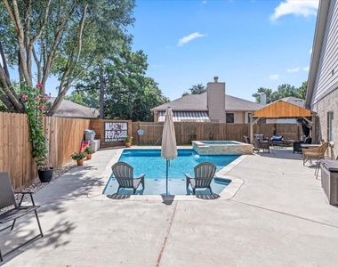 6803 Kotlan Court - Photo Thumbnail 42