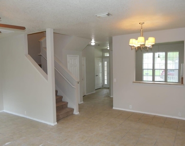 2114 Village Crossing Trail - Photo Thumbnail 4