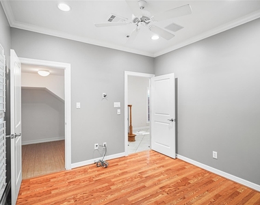 2150 Bancroft Street - Photo Thumbnail 7