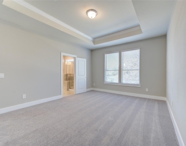 1709 Summerlyn - Photo Thumbnail 36