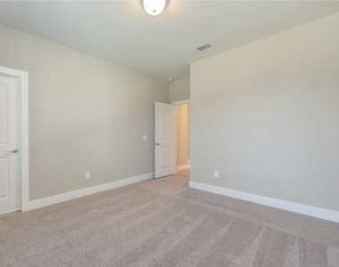 1709 Summerlyn - Photo Thumbnail 26