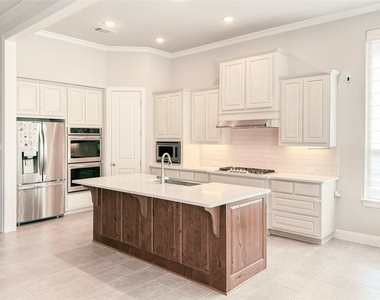 2416 Belen Dr - Photo Thumbnail 3