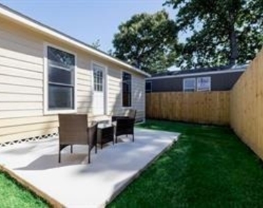 16859 W Juneau - Photo Thumbnail 8