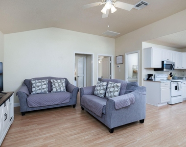 16859 W Juneau - Photo Thumbnail 3