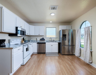 16859 W Juneau - Photo Thumbnail 2