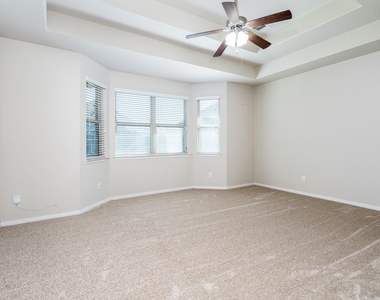 22918 Caverly Lane - Photo Thumbnail 14