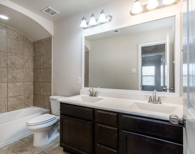 22918 Caverly Lane - Photo Thumbnail 25