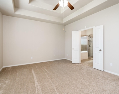 22918 Caverly Lane - Photo Thumbnail 13