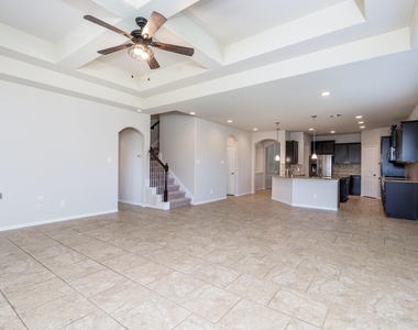 22918 Caverly Lane - Photo Thumbnail 10