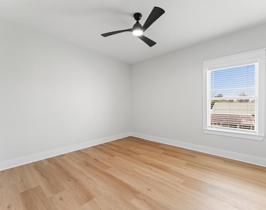 7222 Market Street - Photo Thumbnail 11