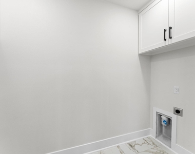 7222 Market Street - Photo Thumbnail 7