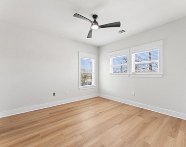 7222 Market Street - Photo Thumbnail 12