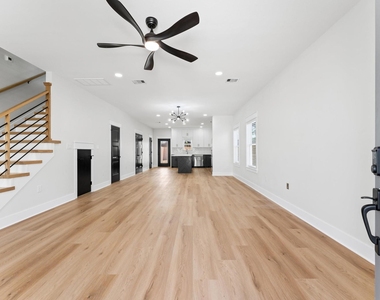 7222 Market Street - Photo Thumbnail 1