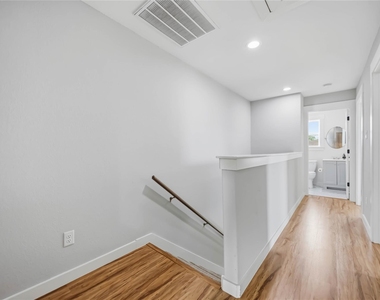 5403 Amy Street - Photo Thumbnail 15