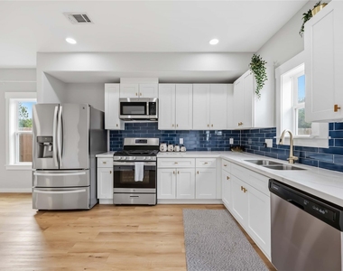 5403 Amy Street - Photo Thumbnail 2