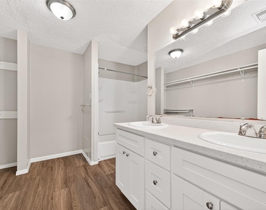 13215 Vista Oro Drive - Photo Thumbnail 25