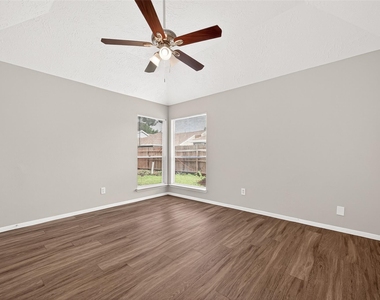 13215 Vista Oro Drive - Photo Thumbnail 24