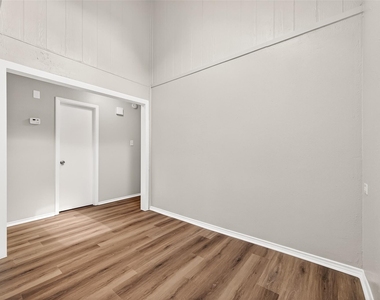 13215 Vista Oro Drive - Photo Thumbnail 4