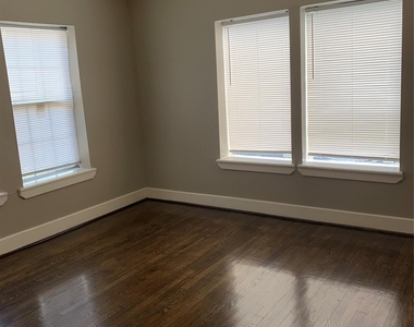 2112 Berry Street - Photo Thumbnail 6