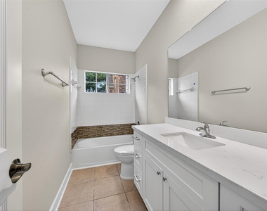 2015 Rosalyn Court - Photo Thumbnail 26