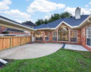 2015 Rosalyn Court - Photo Thumbnail 30