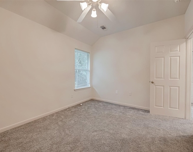 22 Stone Arrow Place - Photo Thumbnail 20
