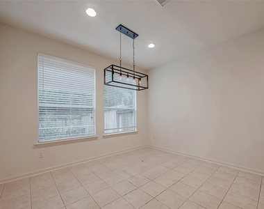 22 Stone Arrow Place - Photo Thumbnail 14
