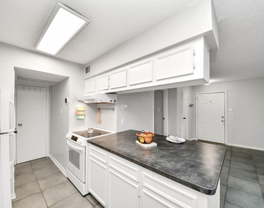 2750 Holly Hall Street - Photo Thumbnail 16