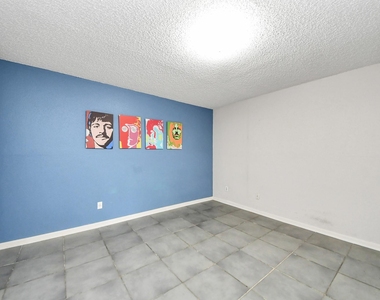 2750 Holly Hall Street - Photo Thumbnail 29