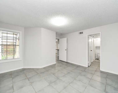 2750 Holly Hall Street - Photo Thumbnail 33
