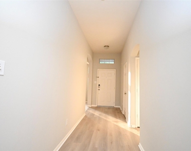 3111 Myrtle Ranch Drive - Photo Thumbnail 17