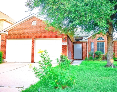3111 Myrtle Ranch Drive - Photo Thumbnail 4